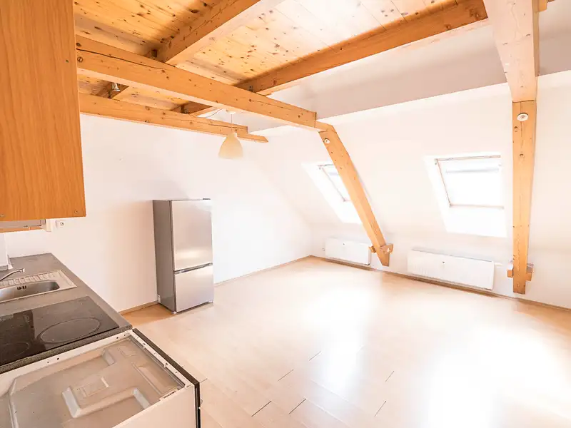 Prodej bytu 2+1 81 m², Praha – náhled fotky 2