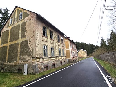 Prodej  rodinného domu 300 m², pozemek 121 m²