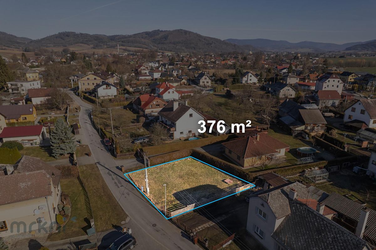 Prodej stavebního pozemku 376 m² – fotografie 3