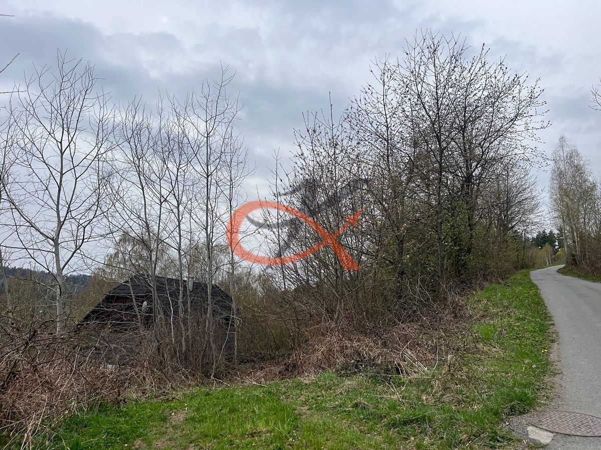 Prodej stavebního pozemku 1111 m² – fotografie 2