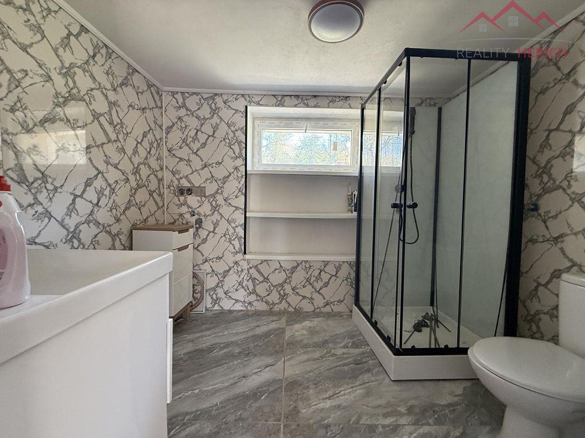 Prodej rodinného domu 85 m², pozemek 386 m² – fotografie 2