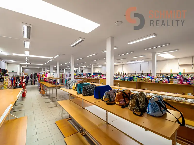 Prodej obchodního prostoru 900 m², Břeclav – náhled fotky 3