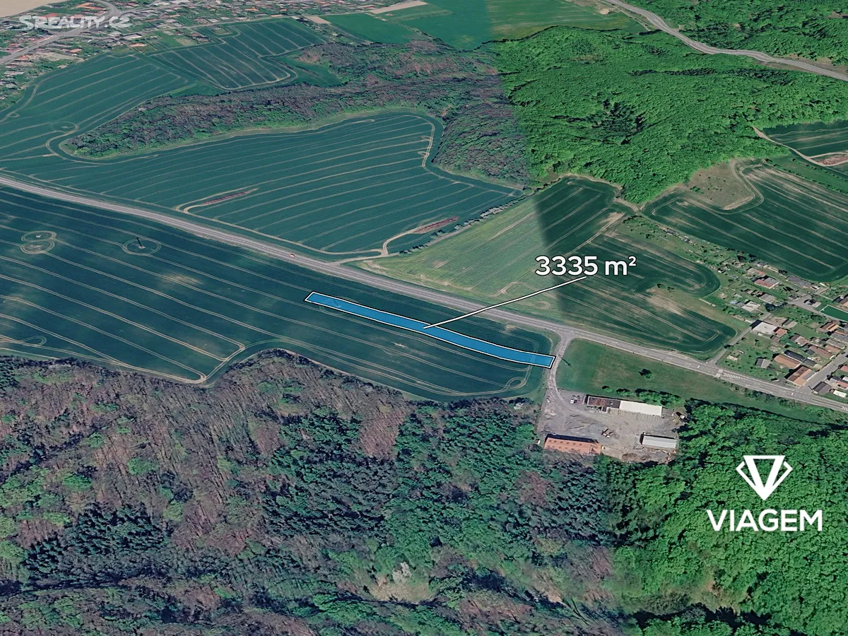 Prodej pole 3335 m², Hrabyně