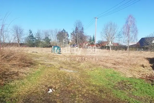 Prodej stavebního pozemku 5170 m², Luka – náhled fotky 2