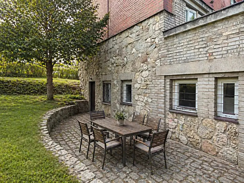 Pronájem bytu 3+1 100 m², Praha – náhled fotky 2