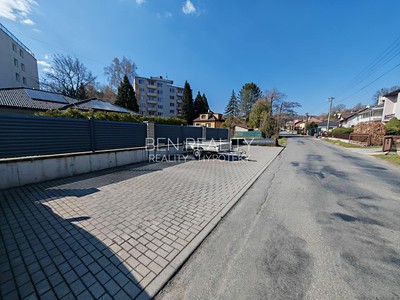 Pronájem garážového stání 40 m² — photo 2