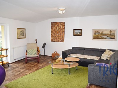 Haus zum Kauf, 143 m² (2 von 57)