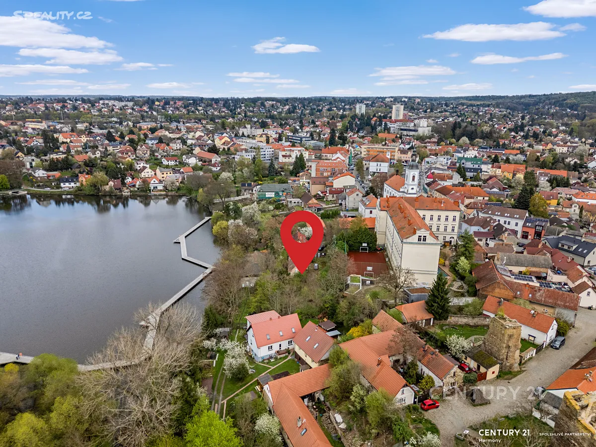 Prodej komerčního pozemku 1182 m² – pohled 2