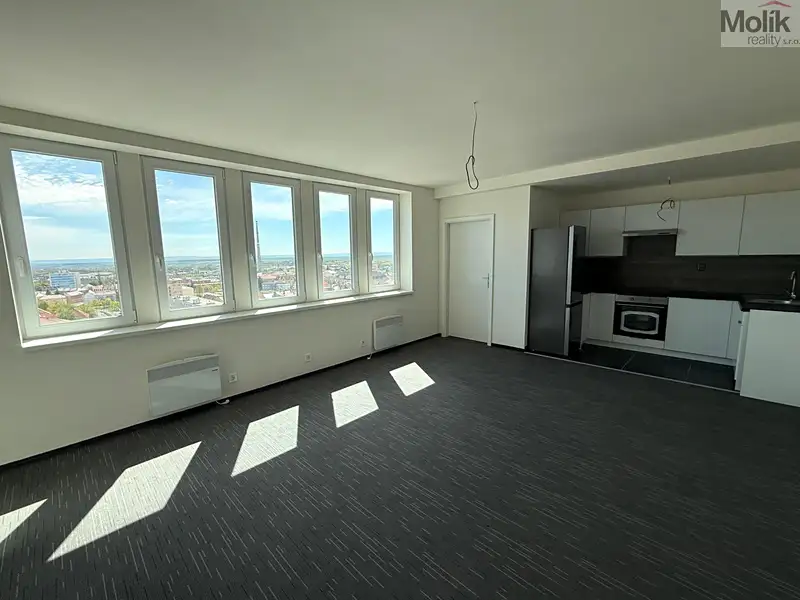 Pronájem bytu 3+kk 97 m², Chomutov – náhled fotky 3