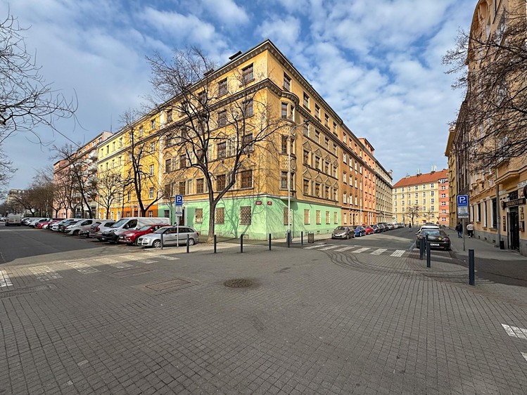 U Průhonu 3