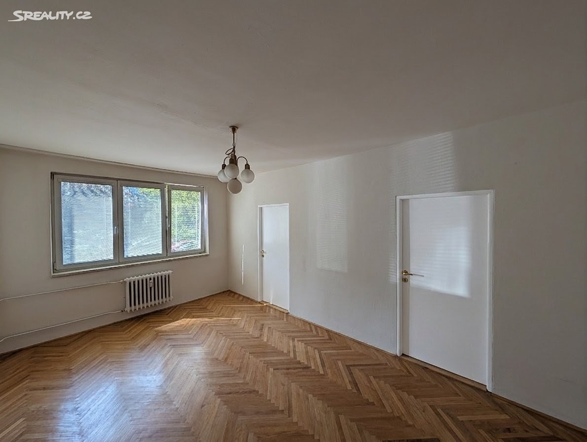 Pronájem bytu 4+1 69 m² (Jednopodlažní)