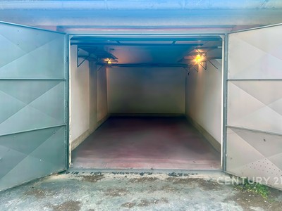 Pronájem garáže 18 m² — photo 2