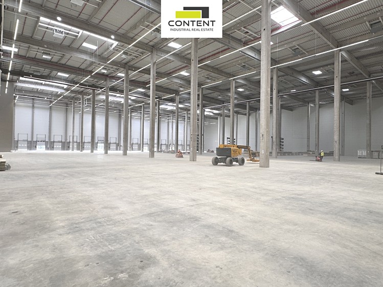Pronájem komerčního prostoru, 6 689 m² (2 z 18)
