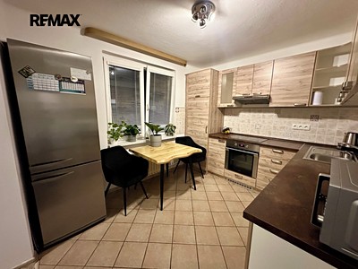 Pronájem bytu 3+kk 63 m²