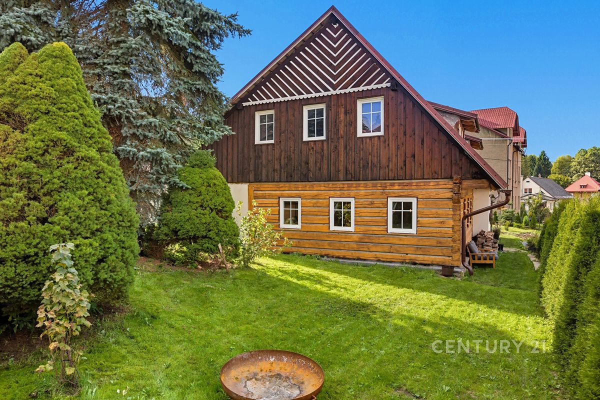 Prodej rodinného domu 130 m², pozemek 794 m²