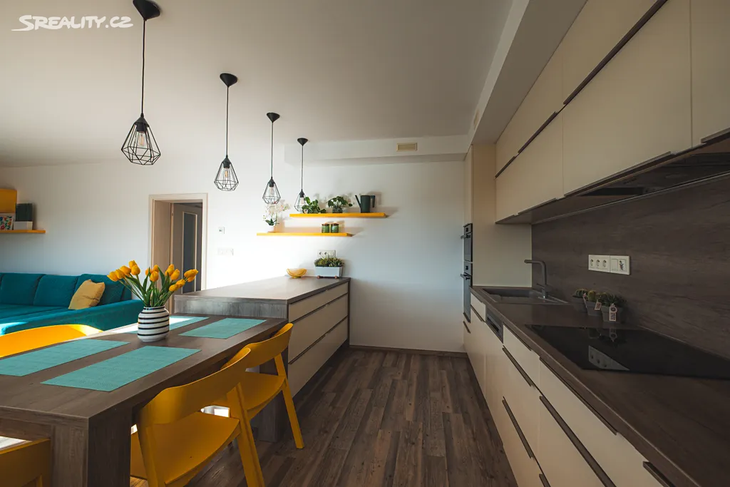 Prodej rodinného domu 134 m², pozemek 458 m² – další