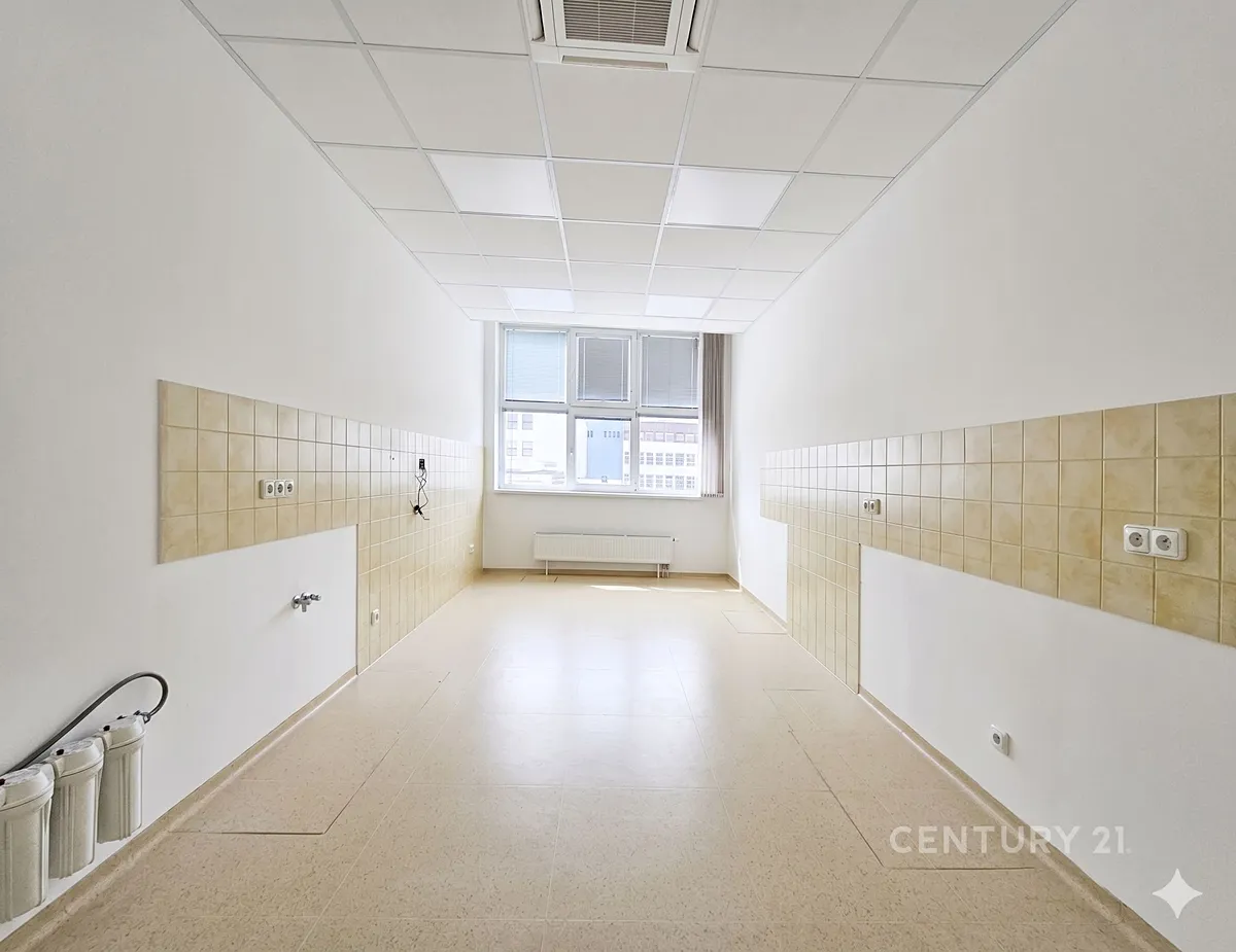 Pronájem ordinace 18 m²