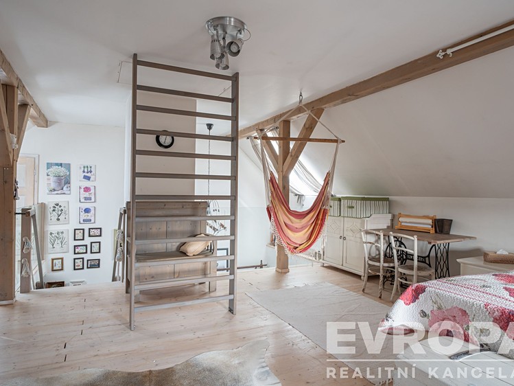 Prodej domu, 120 m² (23 z 40)