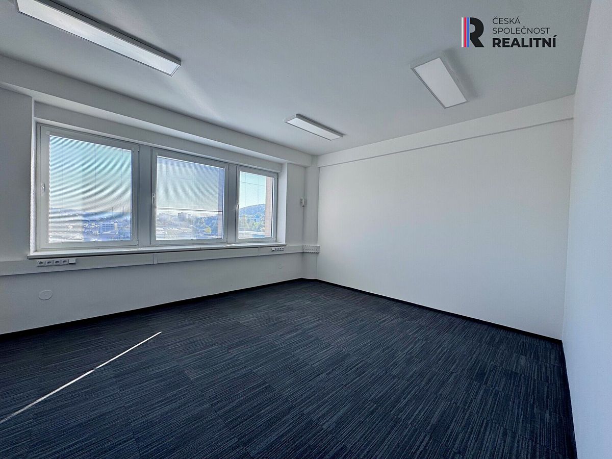 Pronájem kanceláře 30 m²