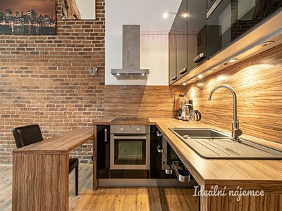 Pronájem bytu 2+kk 46 m²