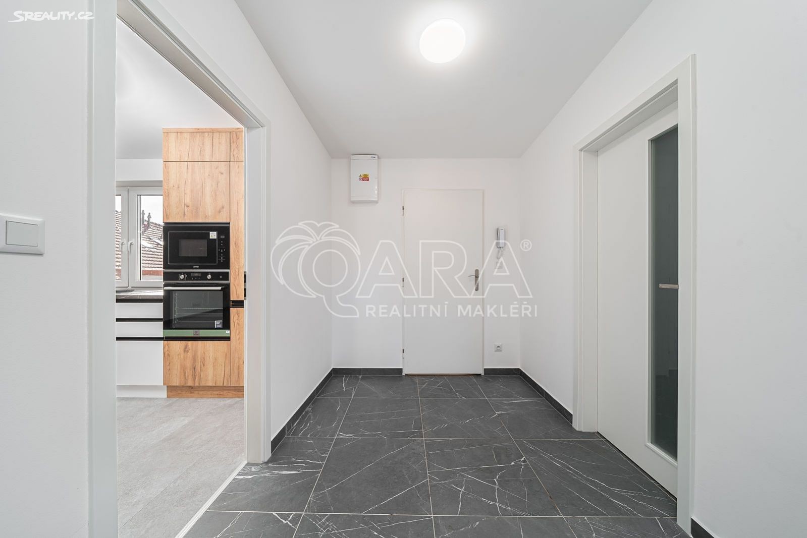 Prodej bytu 2+kk 64 m² – pohled 5