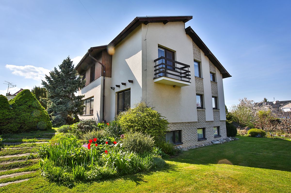Prodej rodinného domu 251 m², pozemek 1436 m²