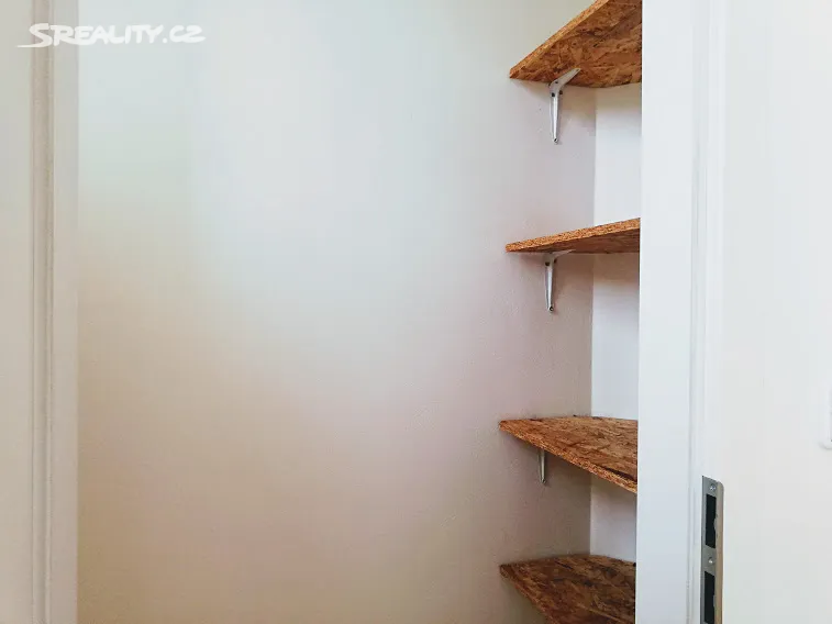 Pronájem bytu 3+kk 69 m² – pohled 4