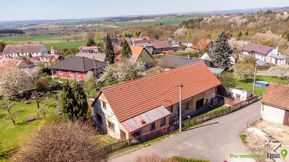 Prodej rodinného domu 80 m², pozemek 1085 m² – fotografie 3