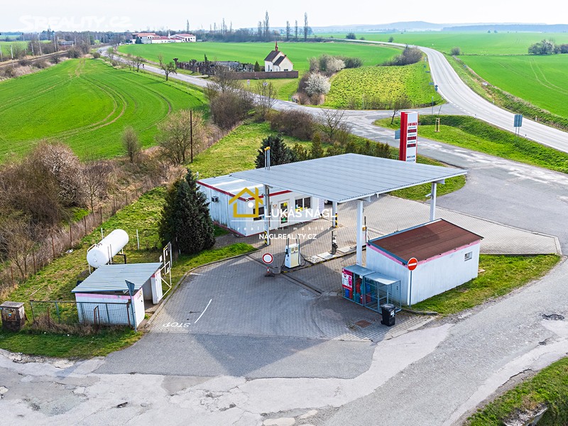 Prodej obchodního prostoru 51 m², okres Hradec Králové