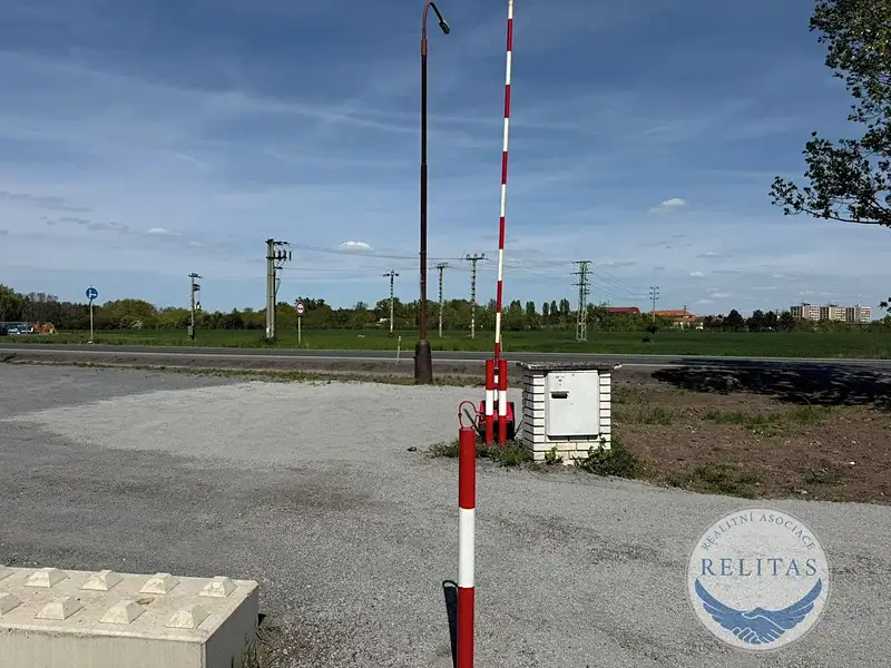 Pronájem komerčního pozemku 80 m², Odolena Voda – náhled fotky 3
