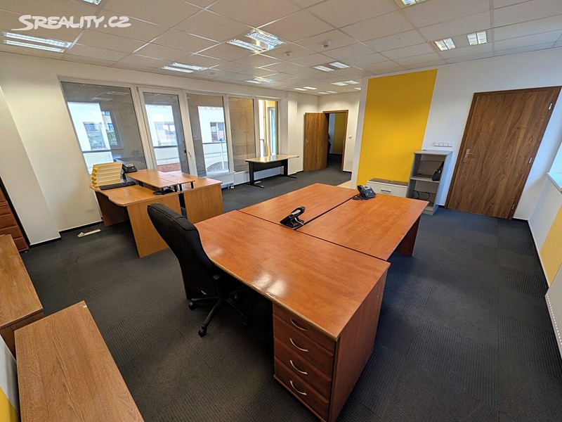 Pronájem kanceláře 68 m² - Widok 3