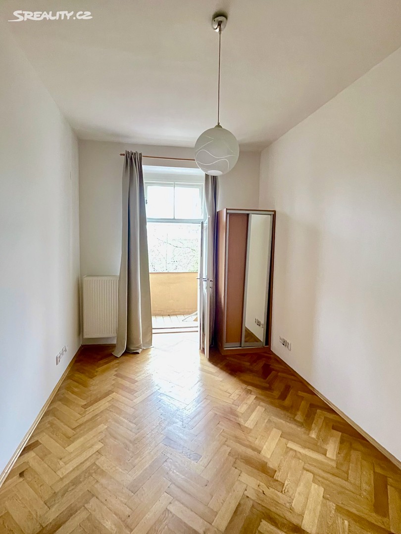 Pronájem bytu 1+kk 25 m², Praha