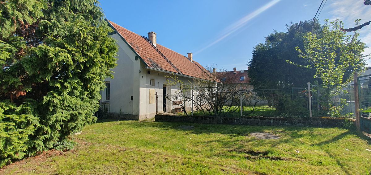 Prodej rodinného domu 90 m², pozemek 543 m² – fotografie 2