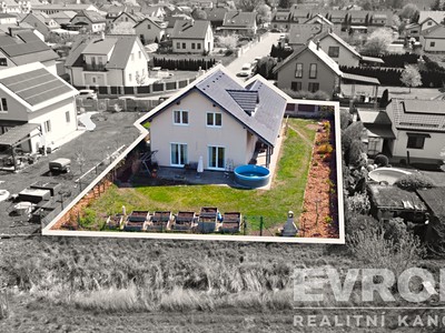 Prodej  rodinného domu 145 m², pozemek 663 m²