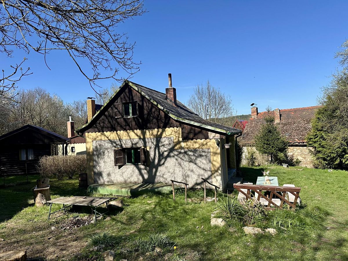 Prodej chaty 40 m², pozemek 360 m²