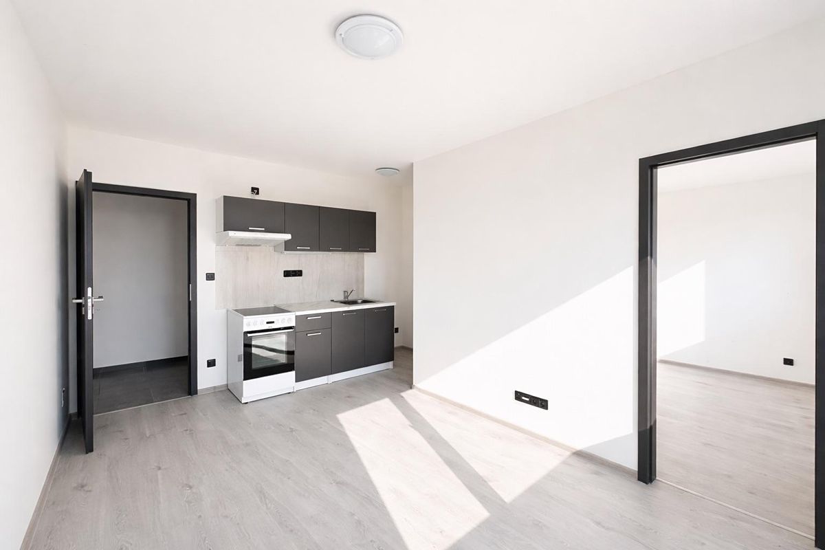 Pronájem bytu 2+kk 32 m²