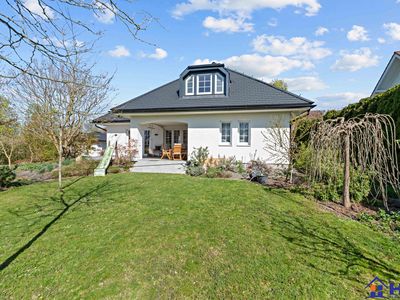 Prodej rodinného domu 240 m², pozemek 965 m²