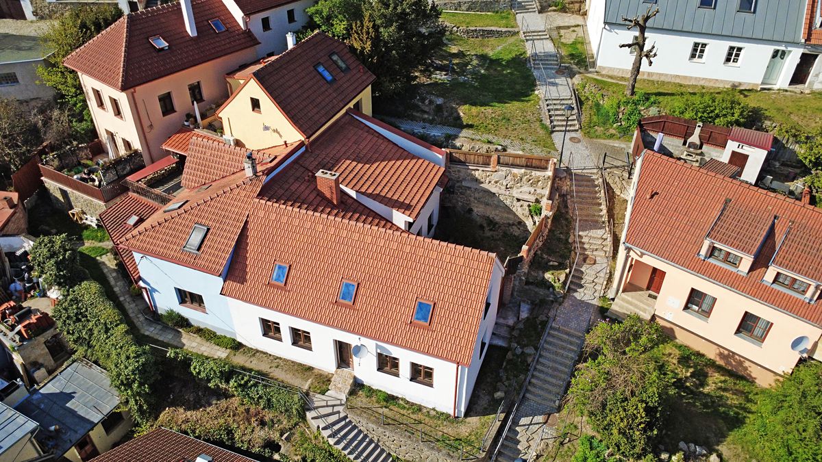 Prodej rodinného domu 250 m², pozemek 170 m²