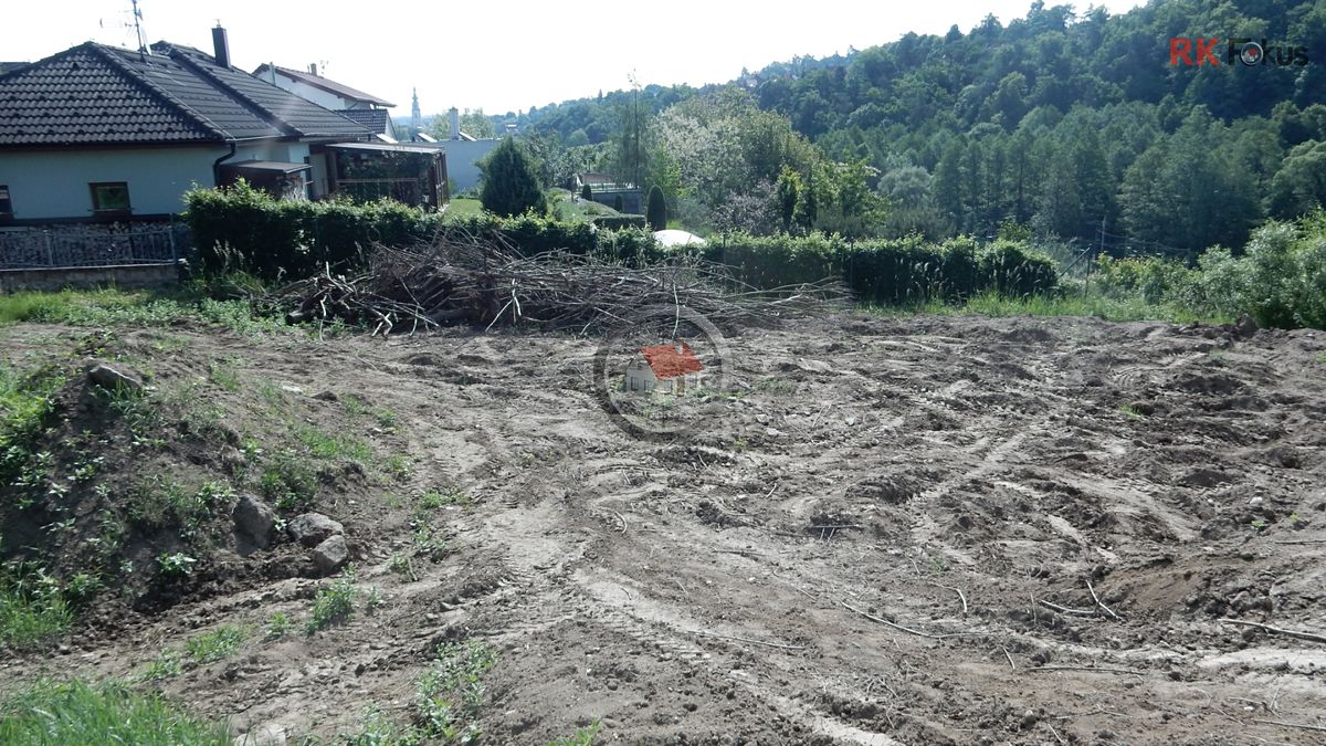 Prodej stavebního pozemku 2886 m² – fotografie 2