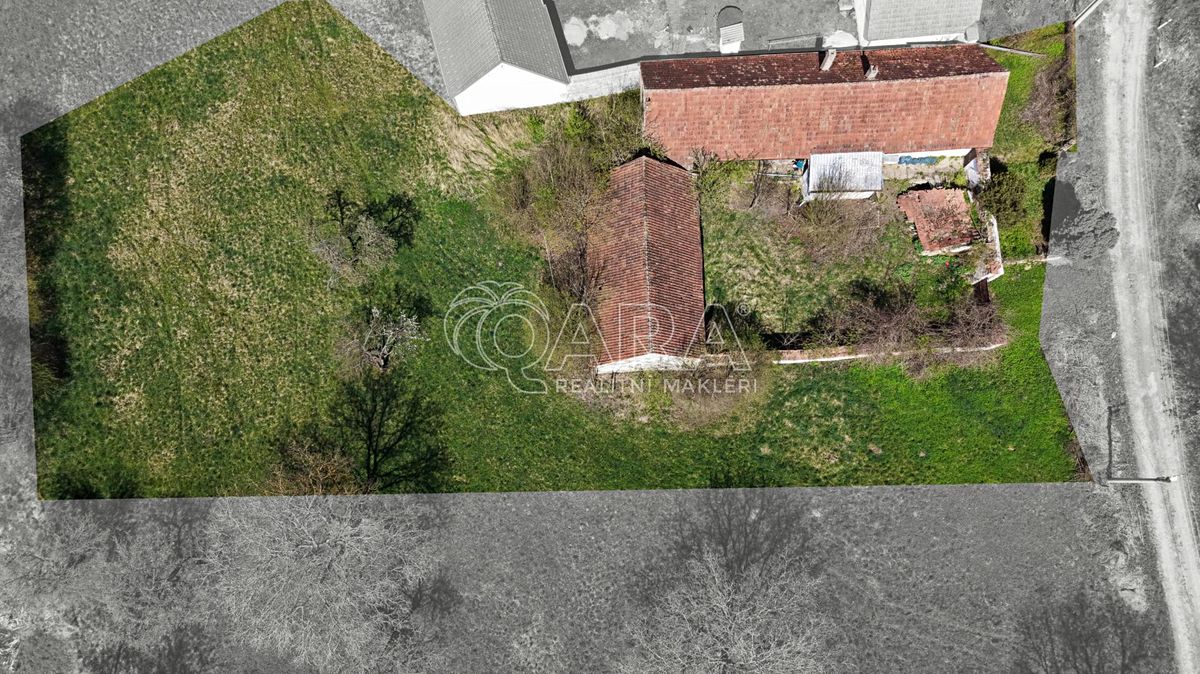 Prodej rodinného domu 83 m², pozemek 2745 m² – fotografie 3