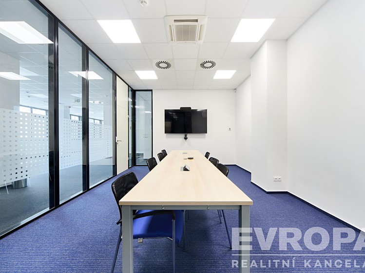 Pronájem komerčního prostoru, 272 m² (15 z 20)