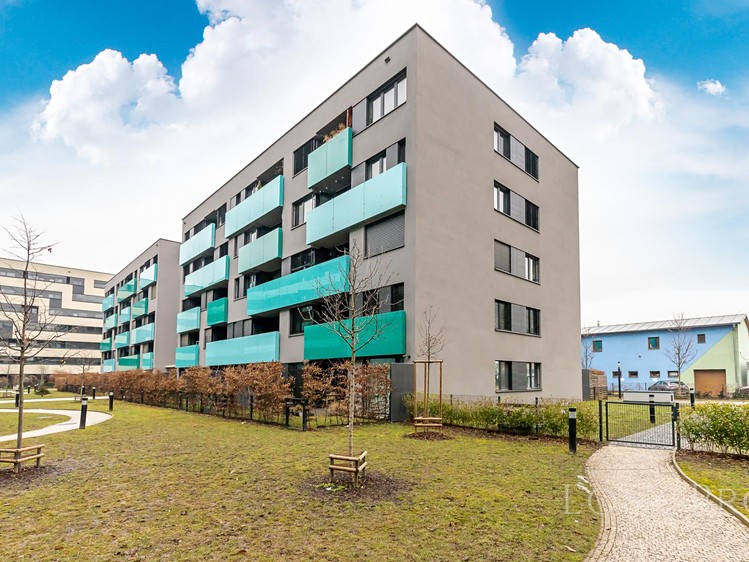 Pronájem nemovitosti, 13 m² (3 z 3)