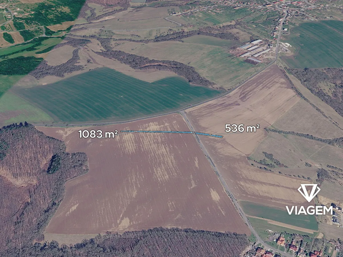 Prodej podílu 5/8 pole 1011 m²