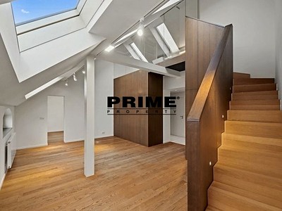 Pronájem bytu 3+1 130 m² (Mezonet)