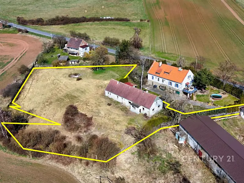 Prodej rodinného domu 200 m², pozemek 4082 m², Hředle – náhled fotky 1