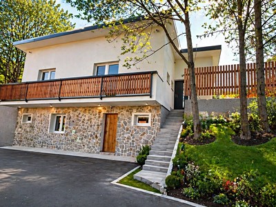 Prodej  rodinného domu 178 m², pozemek 719 m²