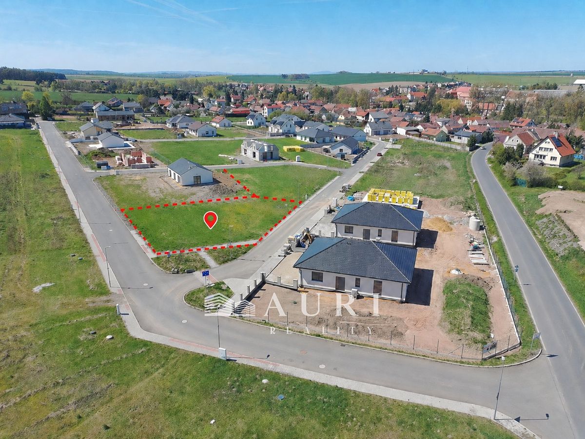 Prodej stavebního pozemku 1130 m², Olešná – fotka 1 z 3
