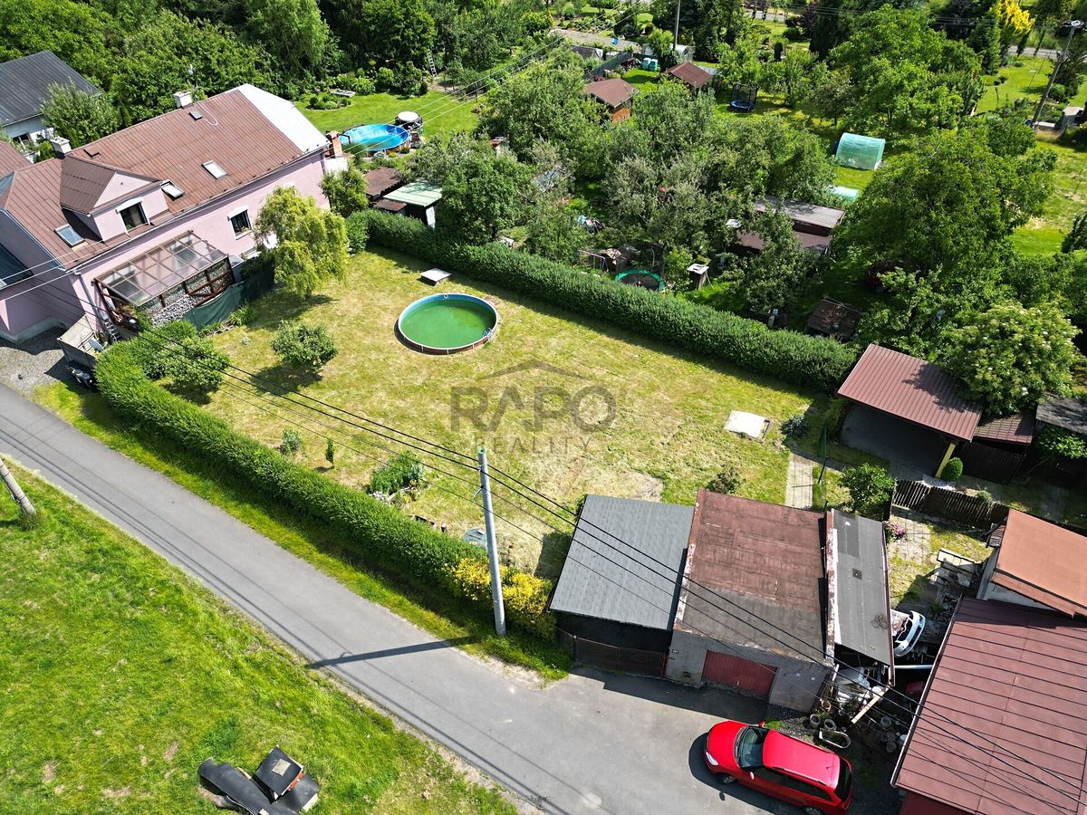 Prodej stavebního pozemku 694 m²