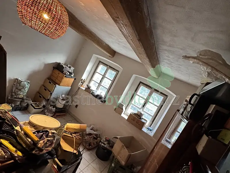 Prodej rodinného domu 230 m², pozemek 2028 m², Volfartice – náhled fotky 3
