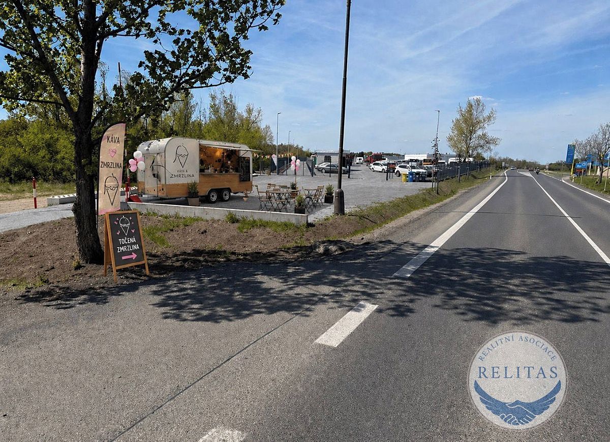 Pronájem komerčního pozemku 80 m²